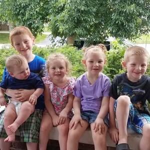 Meet your Posher, Joel